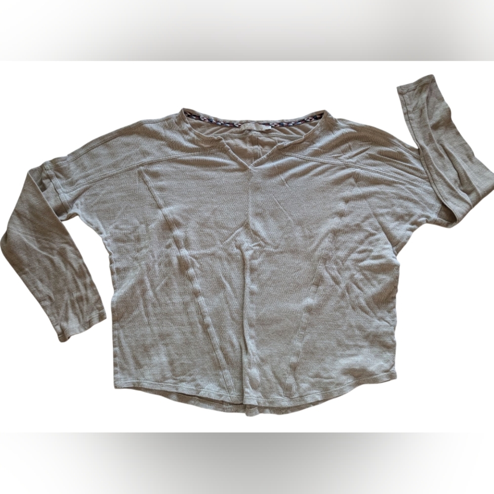 Prana Light Gray Long Sleeve Top